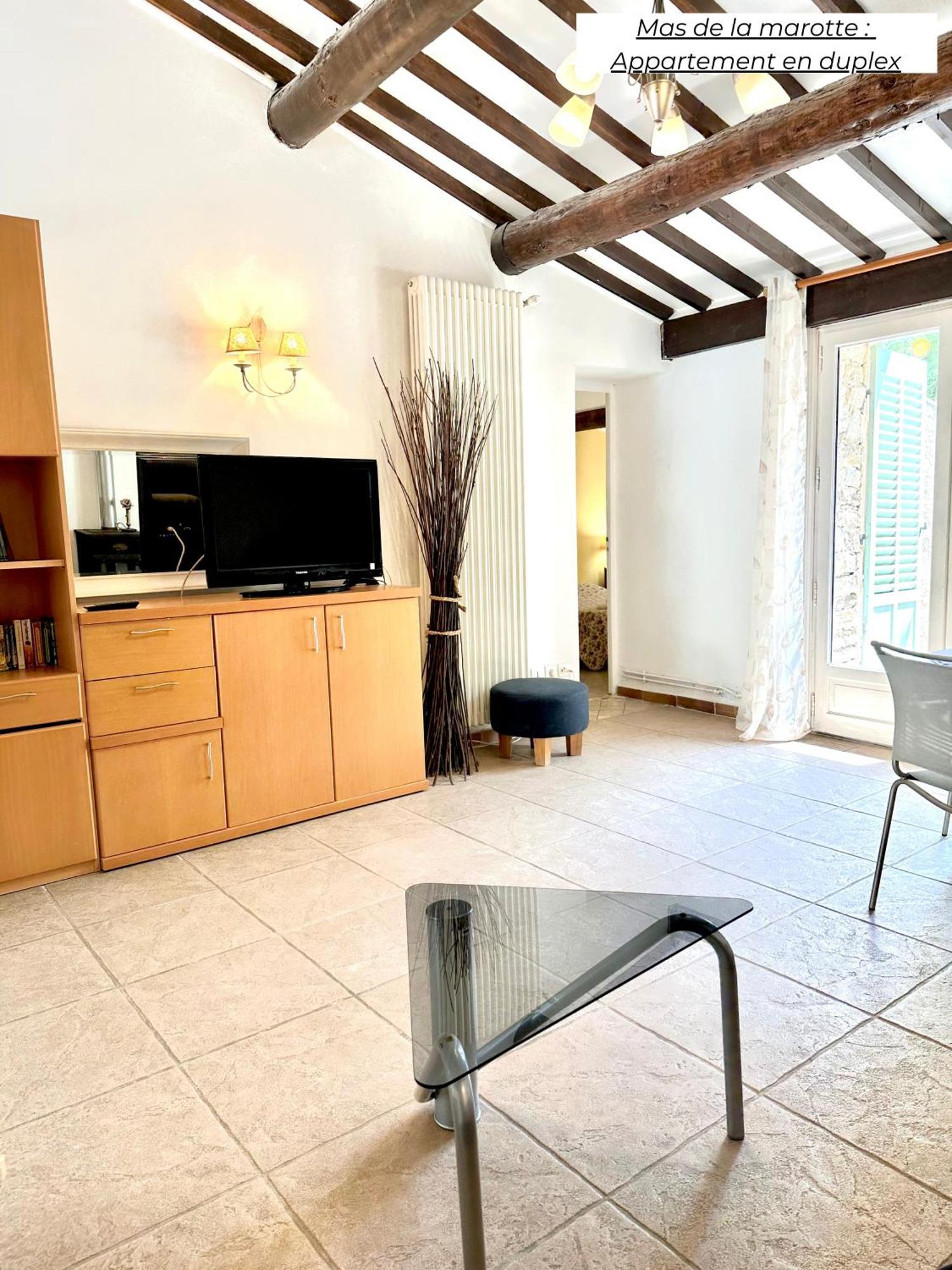 Appartamento Domaine Les Terres De Saint-Hilaire Ollières Esterno foto